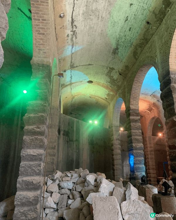 前深水埗配水庫，曾稱九龍塘配水庫、深水埗食水減壓缸，別稱深水...