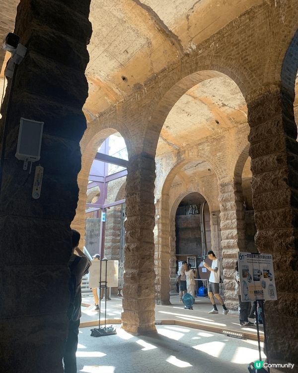 前深水埗配水庫，曾稱九龍塘配水庫、深水埗食水減壓缸，別稱深水...