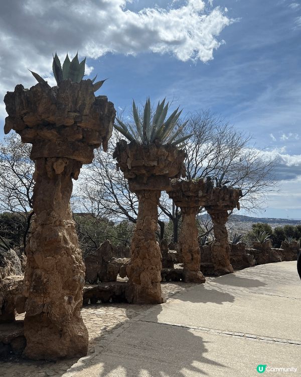 奎爾公園 Park Güell係西班牙巴塞隆納嘅必到景點！喺...