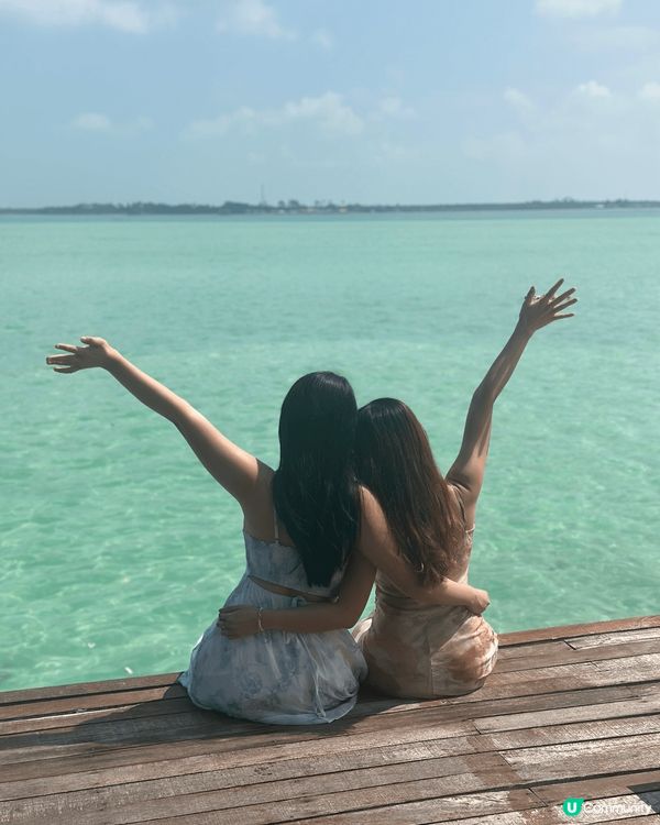 這些照片是拍攝於馬來西亞的仙本那，那裏風景怡人，到處都是藍藍...