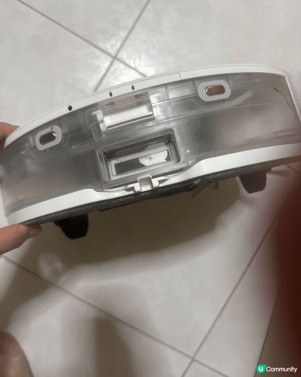 自助拖地吸塵機，自己識返回叉電，用咗幾年都未壞，喺香港繁忙都...