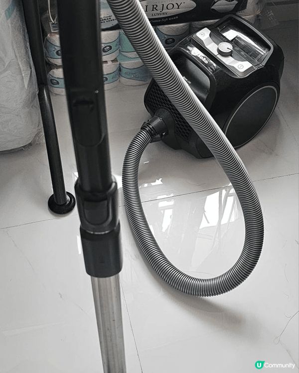 我想向大家推薦既家居好物係德國高級家電品牌 Miele嘅吸塵...