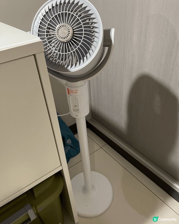 吸塵機可以吸塵滿，風扇可以同冷氣一齊用，單獨用也可，夜燈不太...