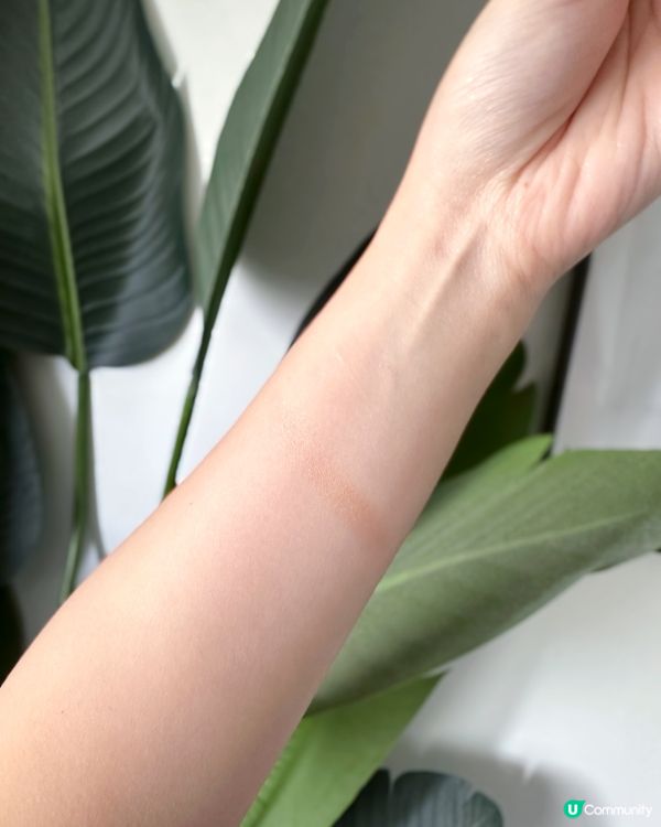 旅行必備✨ 潤色棒輕鬆打造自然輪廓