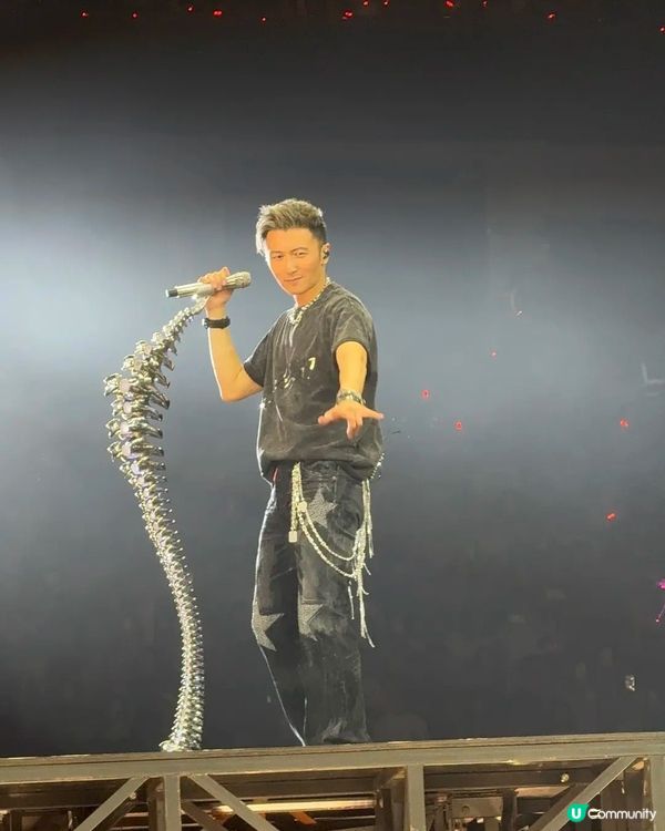 呢場演唱會真係值回票價，太震撼！