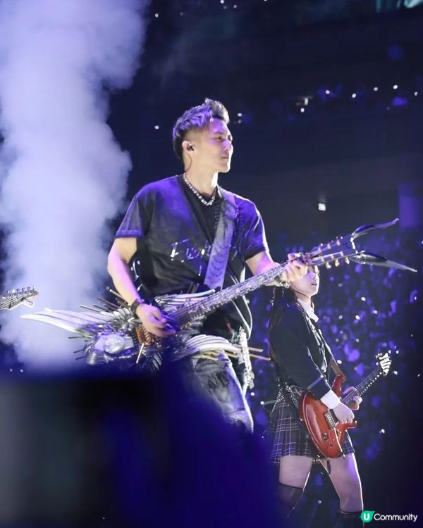 今晚真係一場視覺同聽覺雙重享受！