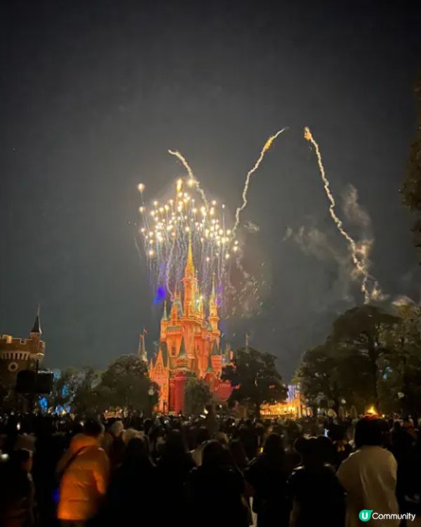 煙花配埋音樂，氣氛感動到不得了。#Chill嘆酒店旅人祭  ...