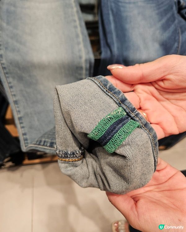 春夏來了，是換季的時候啦，不知道該穿搭什麼？穿牛仔褲也是一種...