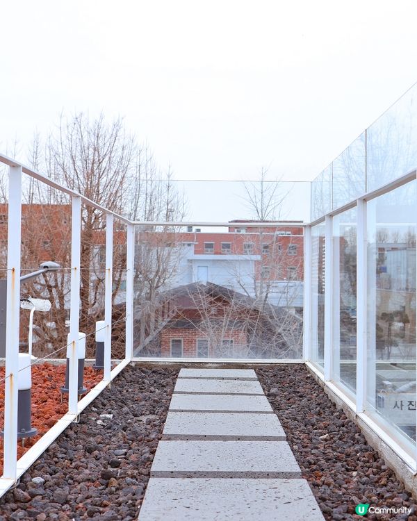 景福宮附近大型禪風咖啡店！店內居然有小火山？