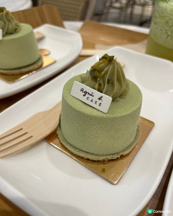 Agnes b cafe 買三件蛋糕減$36