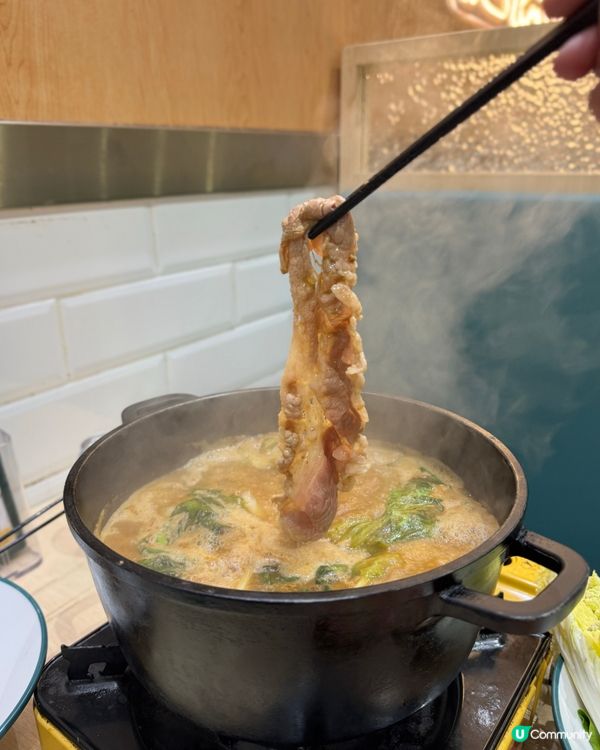 屯門 $158 無限時雞煲火鍋 啤酒汽水任飲