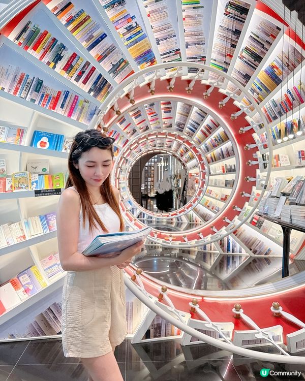 被譽為全球十大最美書店😍 你又打咗卡未呢？
