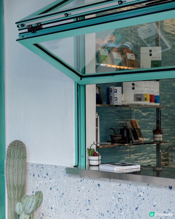 香港打卡🇭🇰天水圍藍白花牆隱世cafe 💙☕️