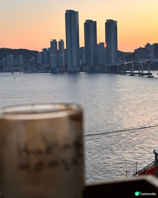🇰🇷釜山人氣咖啡廳☕️黑芝麻拿鐵＋海景日落！打卡Chill爆💯