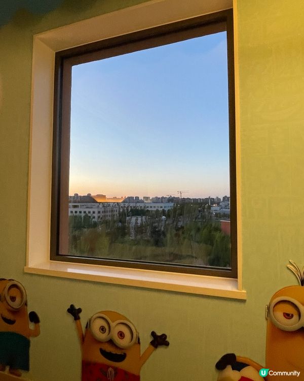 小黃人主題酒店｜住進神偷奶爸的奇幻世界！