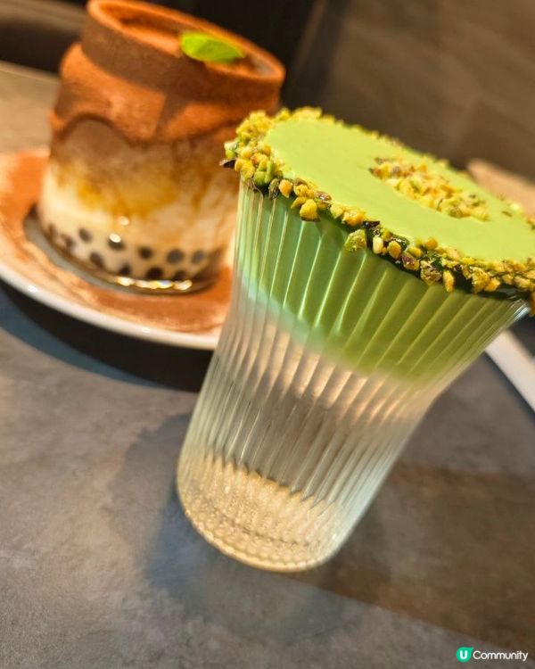 【 旺角塔羅打卡Café の 風乾燒鴨脾牛肝菌飯】