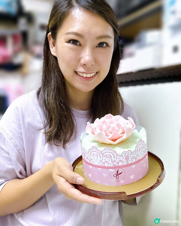 母親節蛋糕🎂  驚喜登場！🤩