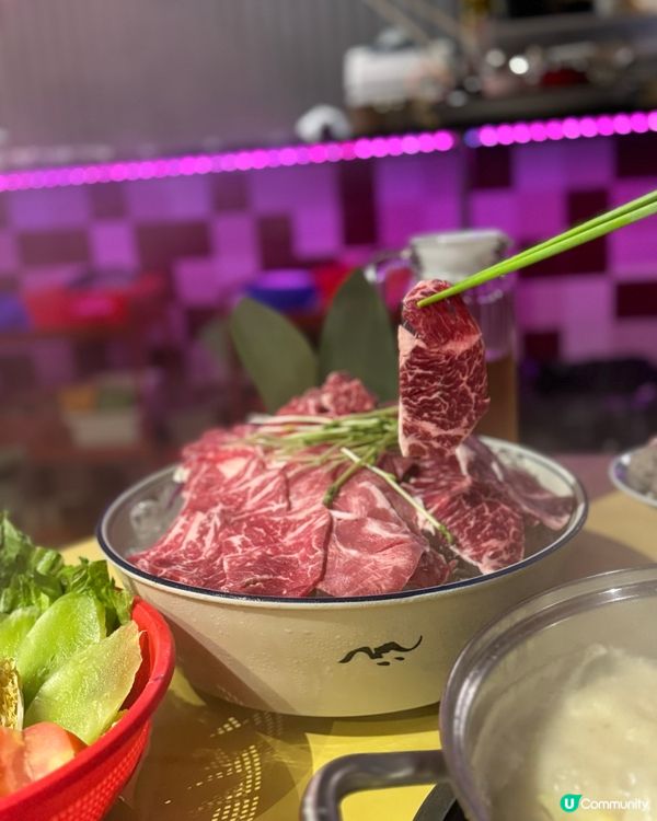 天后打邊爐新寵 🍲  叁不館霓虹燈懷舊風