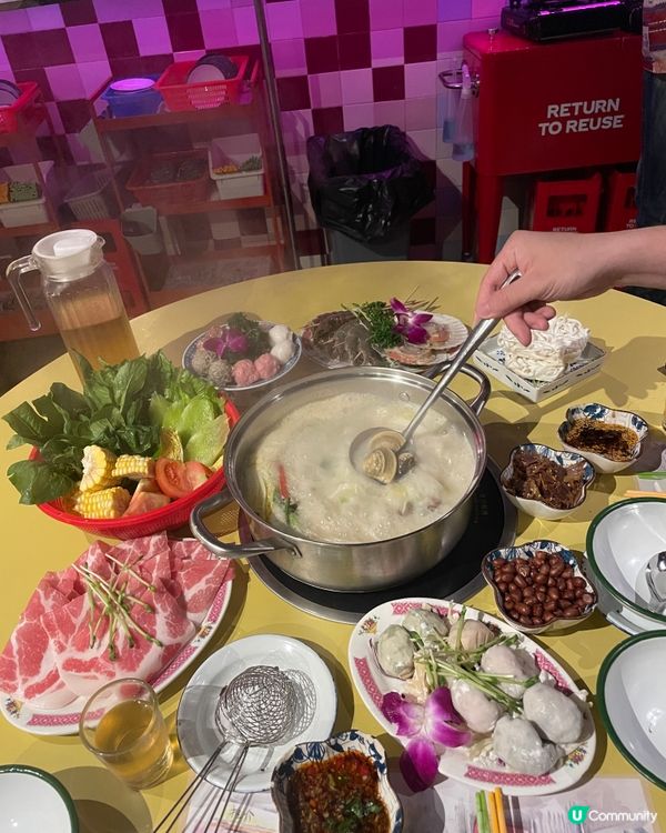 天后打邊爐新寵 🍲  叁不館霓虹燈懷舊風