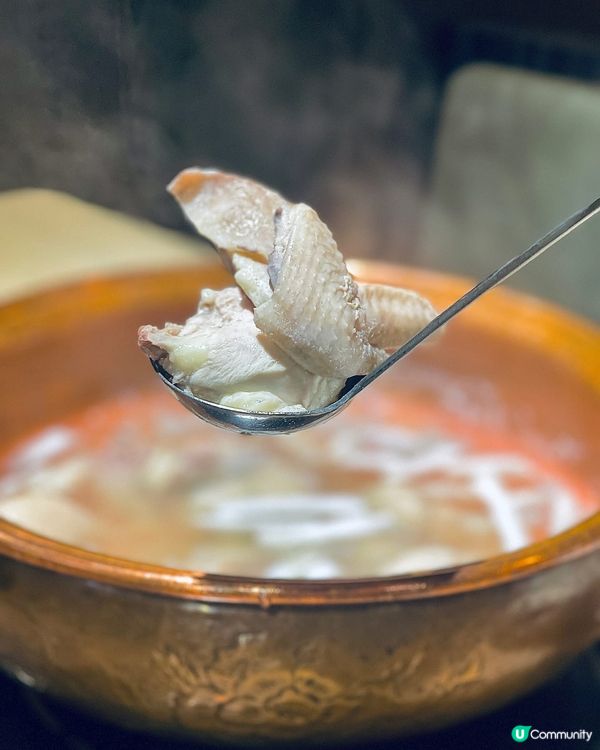 正到不得了👍🏻👍🏻巨清甜又重料既椰子雞💕