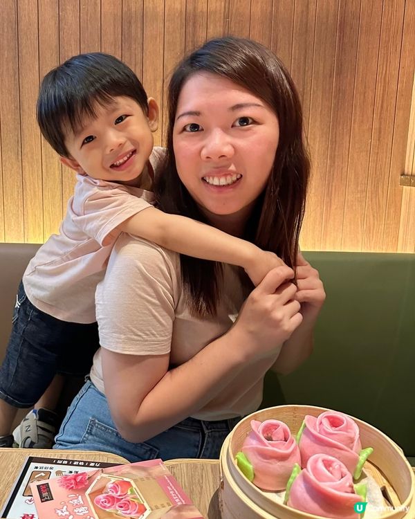 母親節送咩好？🌹  
攬攬媽媽，孝順要送花！