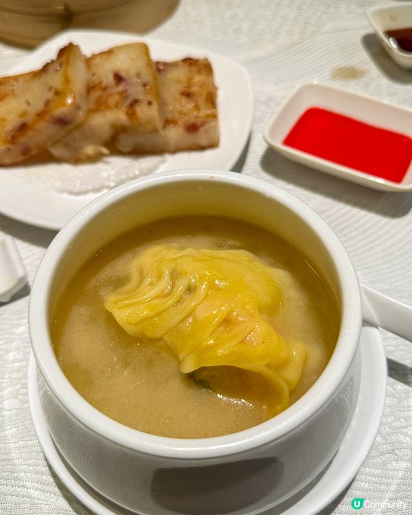 週末同屋企人飲茶,成日食黎食都都係樓下個幾間🤣今次就黎到佐敦...