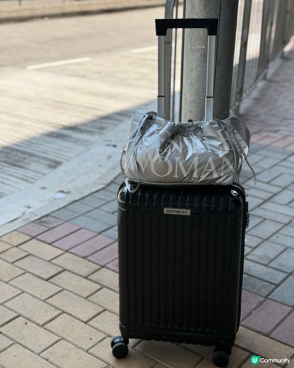 帶住細妹去旅行🧳 揹到腰骨痛😭