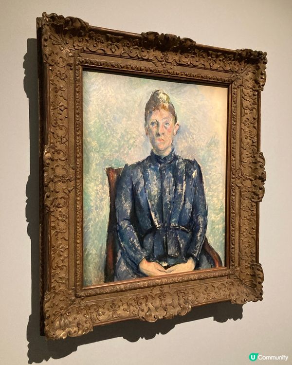 藝術館的抽象畫作展覽