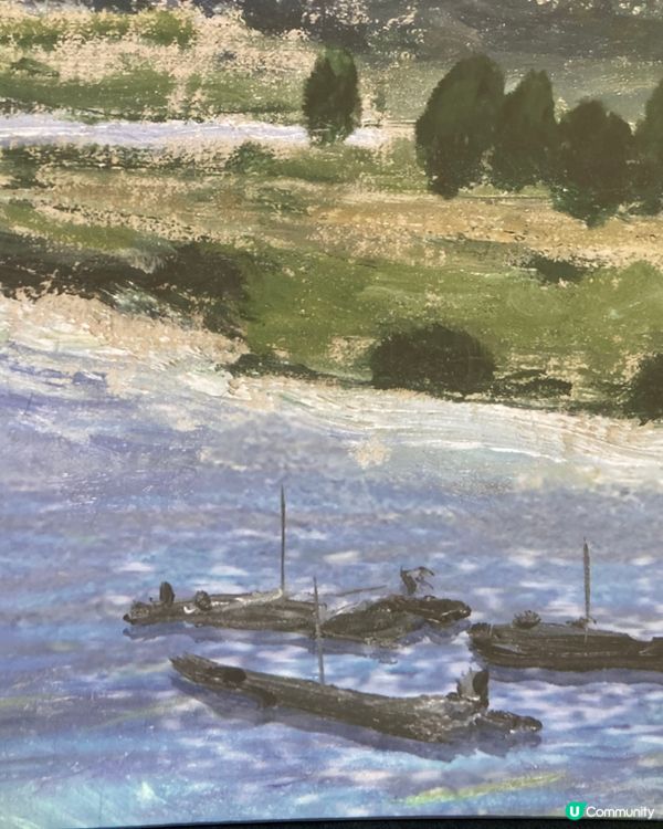 藝術館的抽象畫作展覽