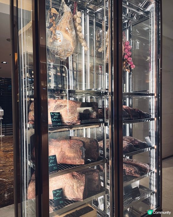 🎂酒店扒房慶祝🎉 DIY生日畫碟甜品🥂