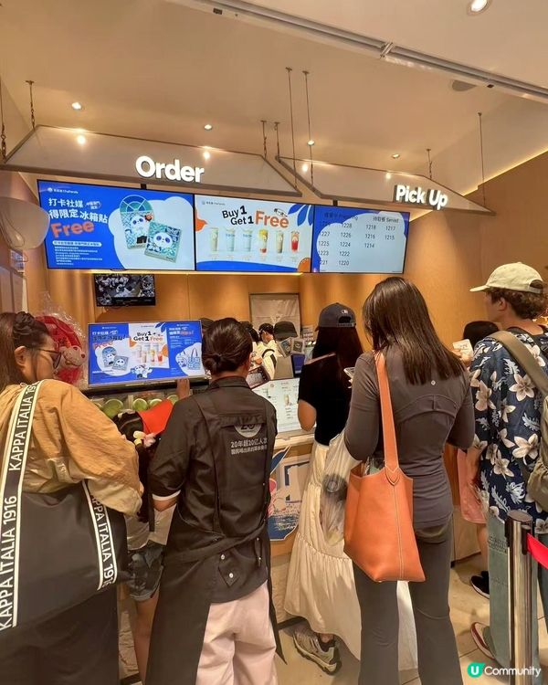 茶百道首店登陸澳門啦官也街！🥳