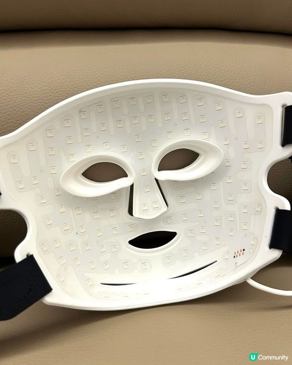 【 能讓LED光穿透的水凝膠面膜 】