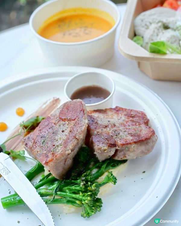 超有心佈置 海底奇幻主題 毛孩打卡必去