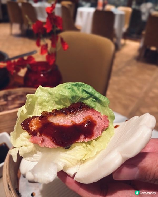 母親節就到啦！🎉  荃灣荃新天地八月花，儀式感中菜答謝媽咪❤️