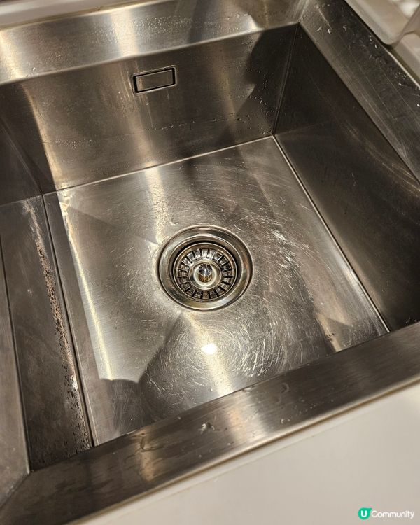 一支牙膏就可以將鋅盤清潔得乾乾淨淨✨️✨️