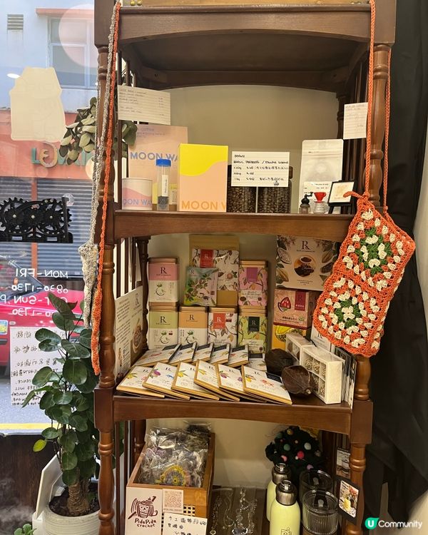 灣仔隱世小店 🤫  竹炭黑芝麻豆腐夾心貝果 🤤