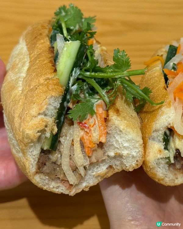 中環越包兄弟，照燒雞肉法包😋