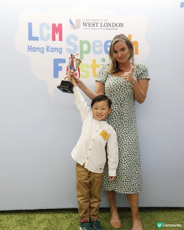 【 看到你在台上滿滿的自信 】