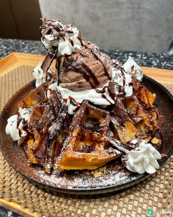 ## 🍫三重朱古力窩夫，幸福滿瀉！🥰