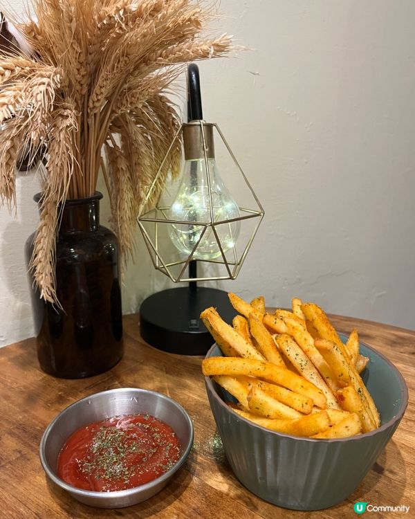 咖啡燒汁烤豬仔髀🤤  太子賞島咖啡屋