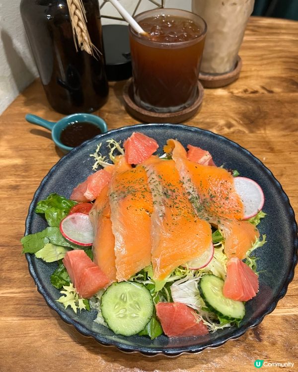 咖啡燒汁烤豬仔髀🤤  太子賞島咖啡屋