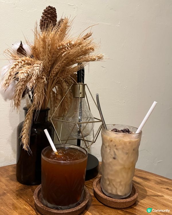 咖啡燒汁烤豬仔髀🤤  太子賞島咖啡屋