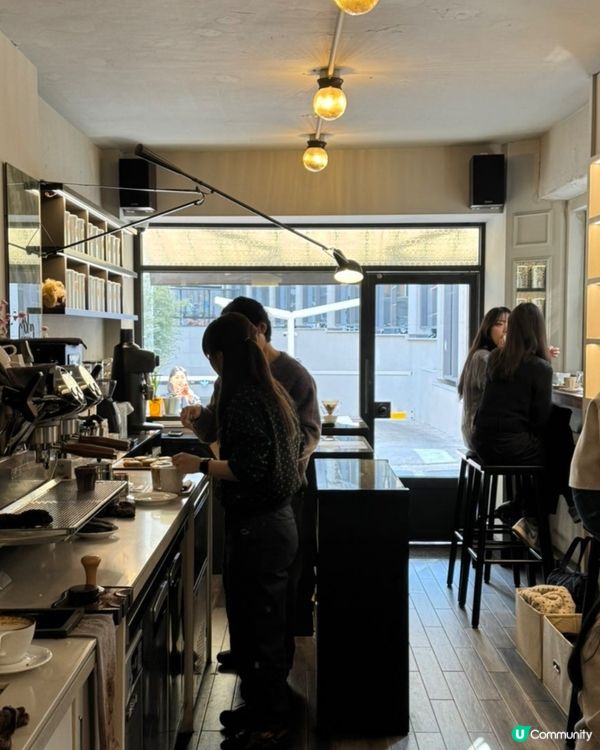 🇰🇷首爾隱世歐洲風咖啡小店 完美下午茶組合！