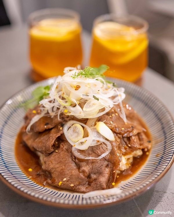 銅鑼灣樓上Cafe $28無限任食六款海綿/芝士蛋糕🍰