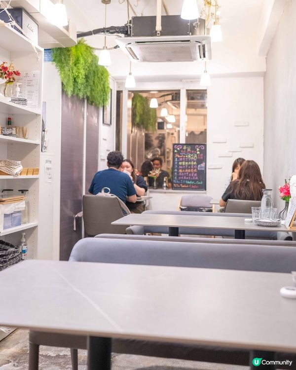 銅鑼灣樓上Cafe $28無限任食六款海綿/芝士蛋糕🍰