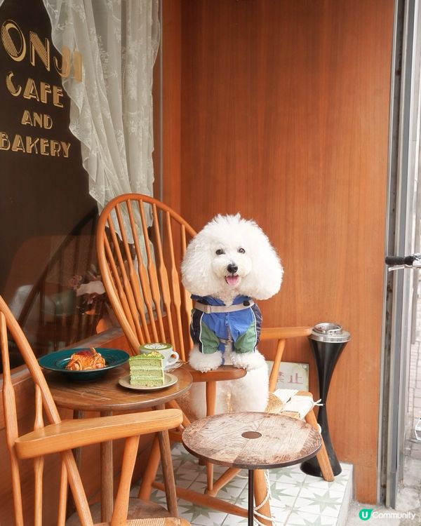 氛圍感滿滿嘅楓子咖啡