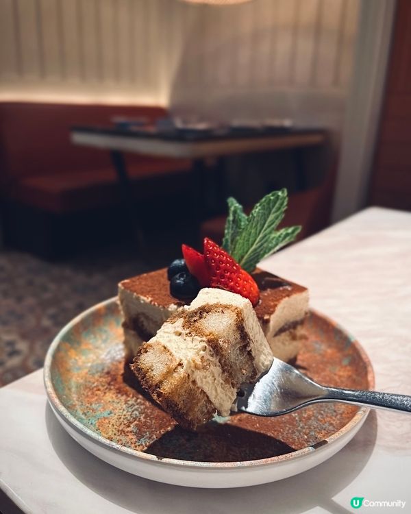 🇮🇹西西里風情意式餐廳，復古花磚配巨型壁畫，熱情洋溢！🔥