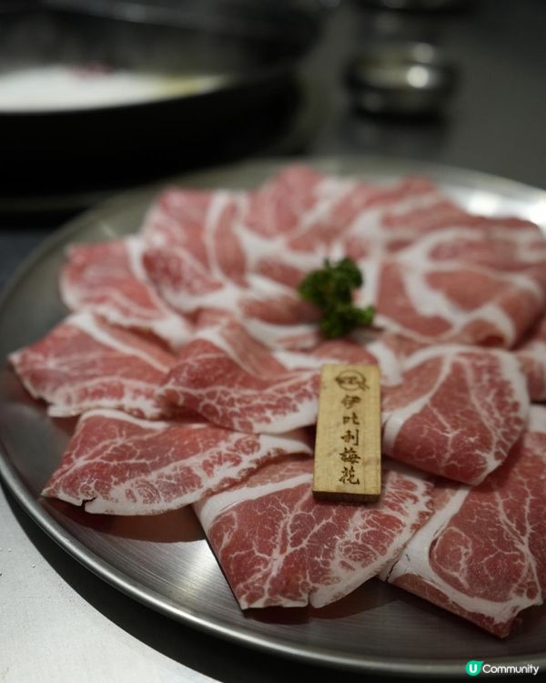 麻辣湯底做得不錯的🐯潮虎老火鍋