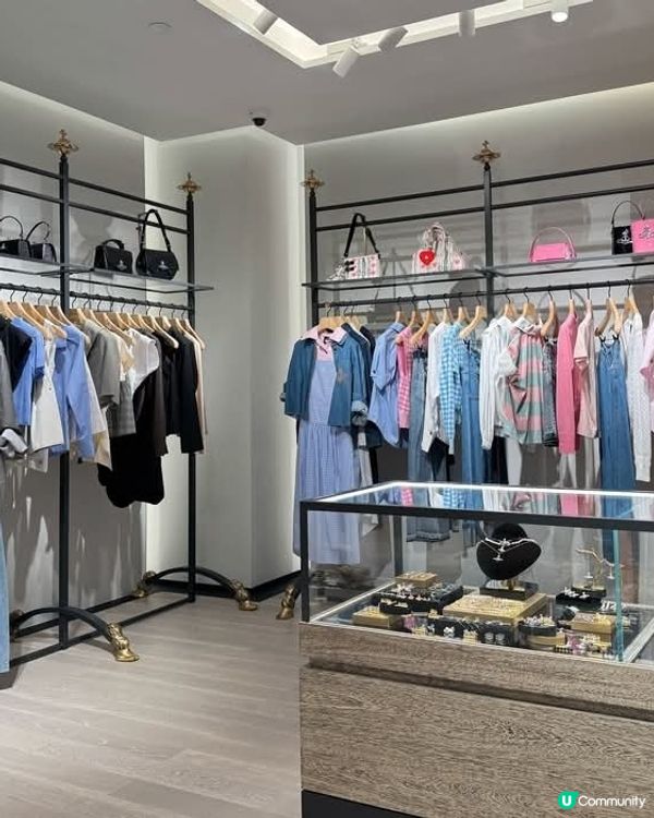 Vivienne Westwood海運大廈新店 送限定海報