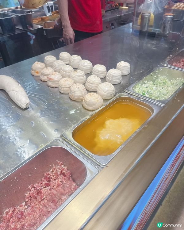 皇庭廣場牛肉餅🔥 味道不錯👍